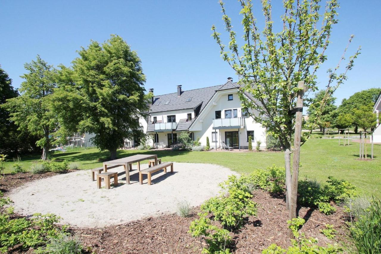 Strandnahe Fewo Mit Terrasse, Gratis Nutzung Vom Ahoi Erlebnisbad Und Sauna In Sellin - Rex Rugia Fewo 13-2 Appartement Lobbe Buitenkant foto