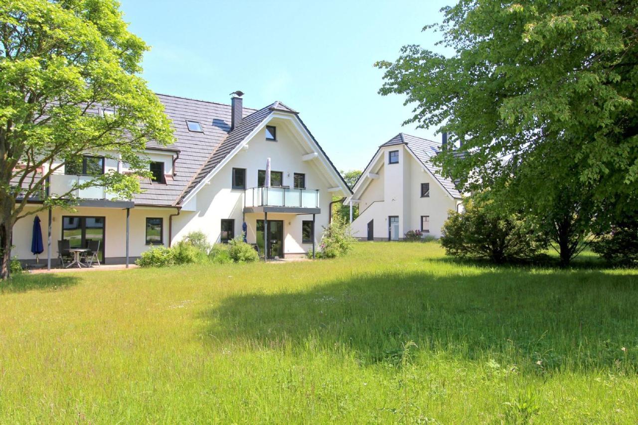 Strandnahe Fewo Mit Terrasse, Gratis Nutzung Vom Ahoi Erlebnisbad Und Sauna In Sellin - Rex Rugia Fewo 13-2 Appartement Lobbe Buitenkant foto